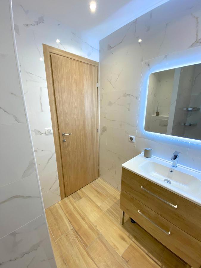 Villa T2 Neuf, Parking & Garage Prive, Proche Centre Sarlat Esterno foto