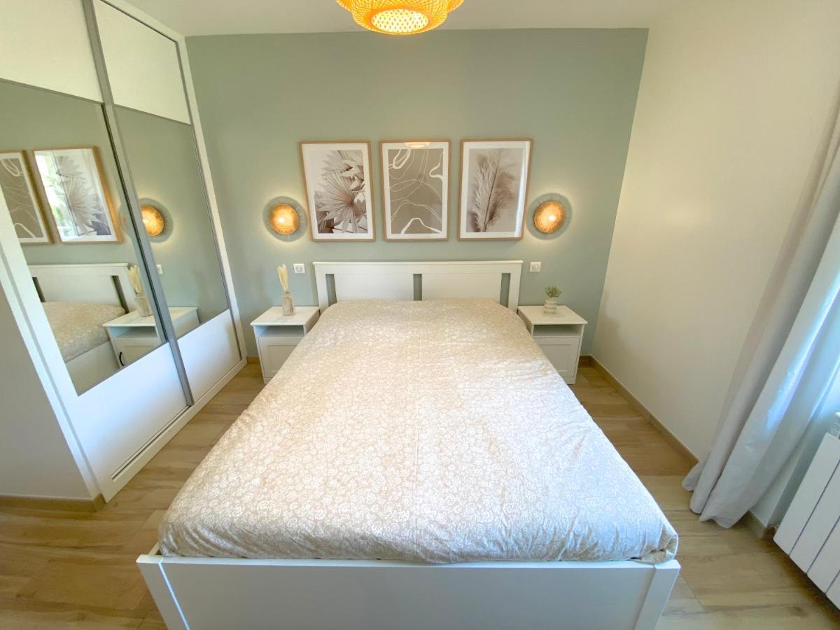 Villa T2 Neuf, Parking & Garage Prive, Proche Centre Sarlat Esterno foto