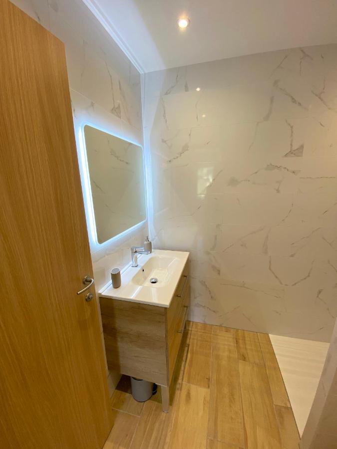 Villa T2 Neuf, Parking & Garage Prive, Proche Centre Sarlat Esterno foto