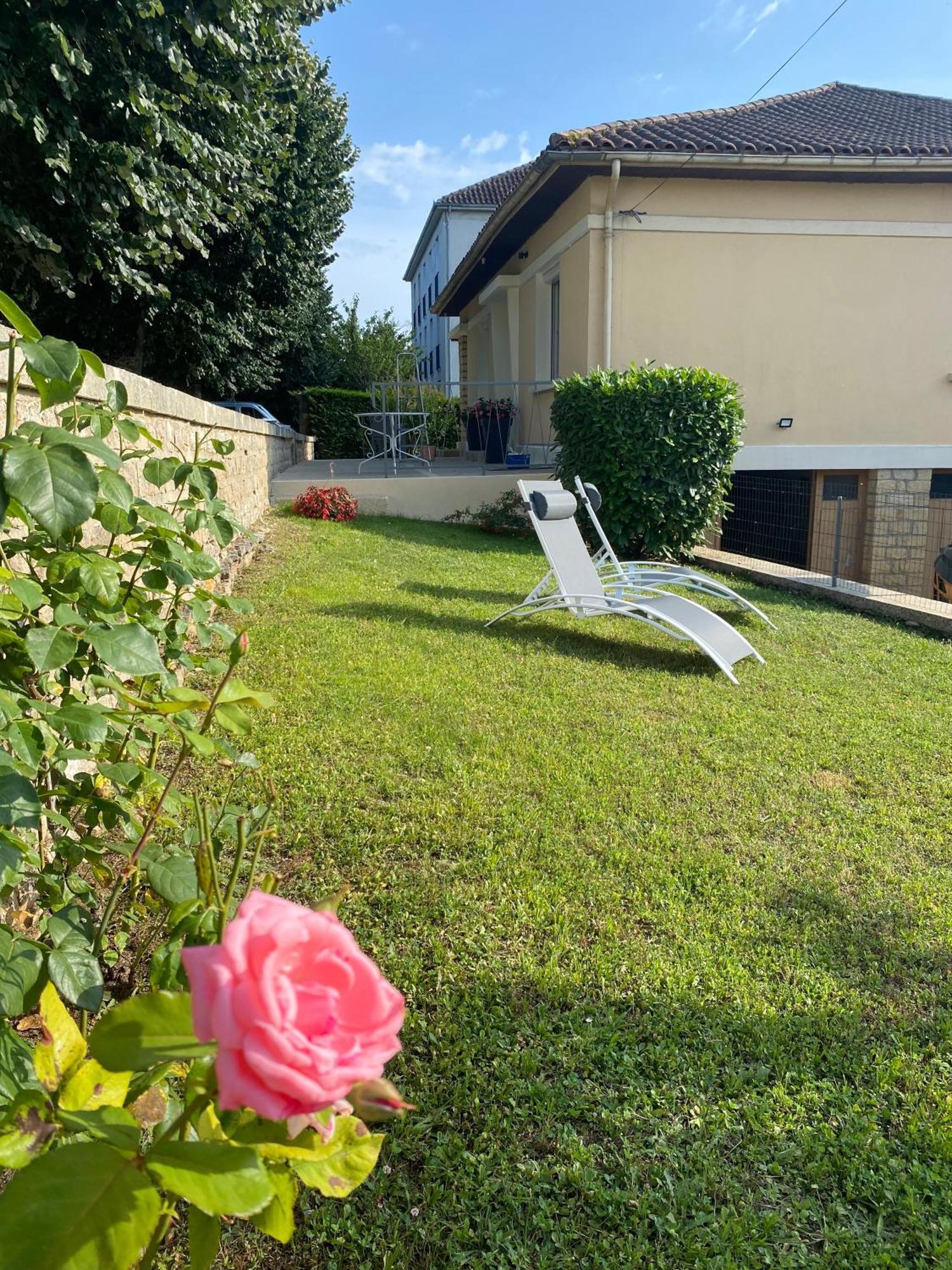 Villa T2 Neuf, Parking & Garage Prive, Proche Centre Sarlat Esterno foto